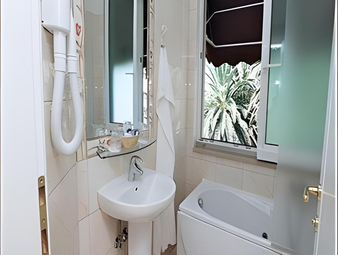Bathroom 5, Boutique & Beach Hotel Villa Wolff, Dubrovnik