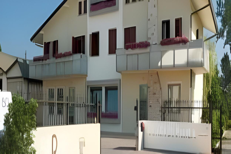 Others 4, A Casa Di Paola, Treviso