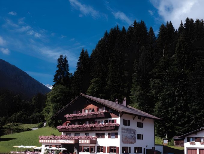 Others 5, Hotel Montabella, Bludenz