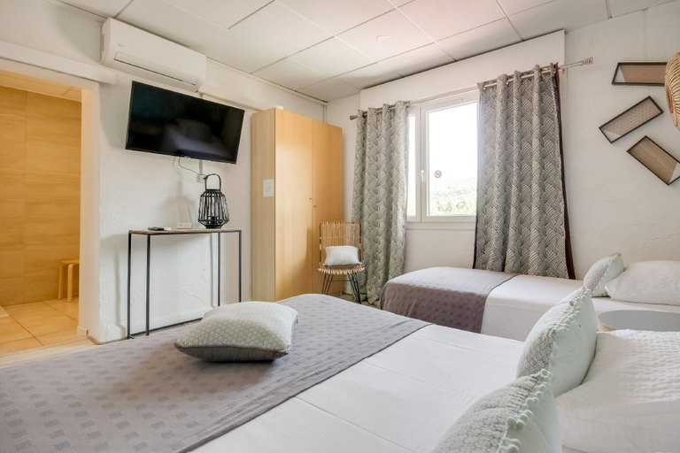 Bedroom 6