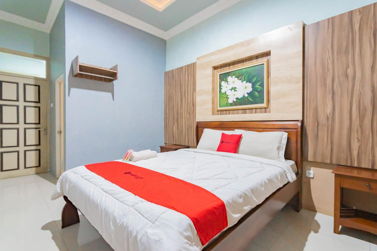 Bedroom 8