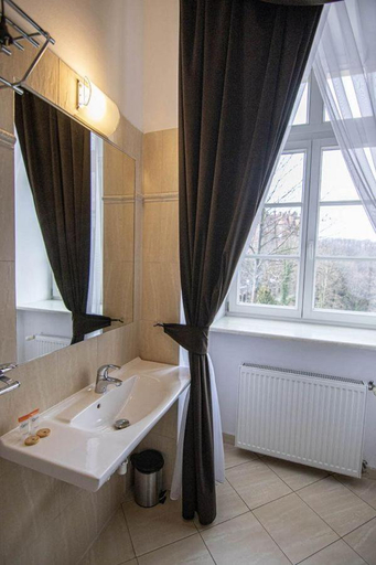 Bathroom 3, Hotel Zamkowy, Świdnica