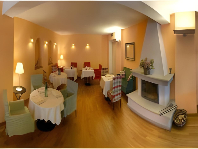 Bedroom 2, Hotel Bijou, Aosta