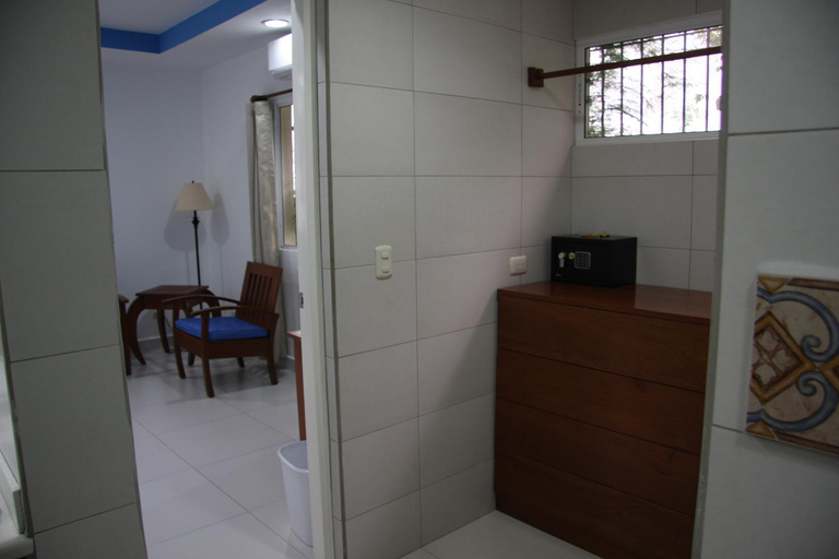 Others 3, El Mirador Suites, Managua