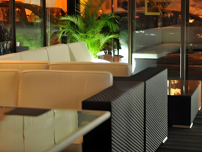 Public Area, Hotel Europa, Targu Jiu