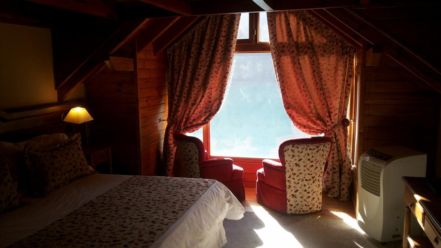 Bedroom 9