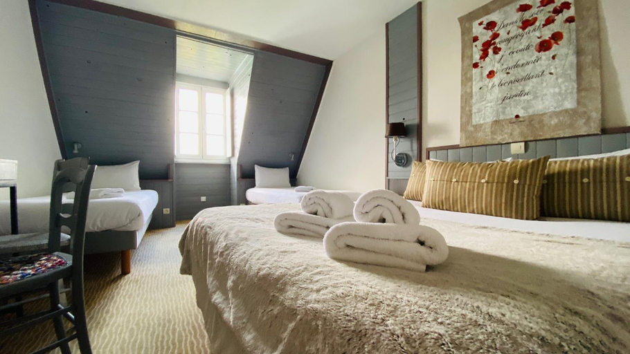 Bedroom 3, Aux Cypres de Marquay, Dordogne