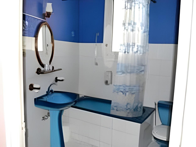 Bathroom 4, Hotel Azur, Alpes-Maritimes