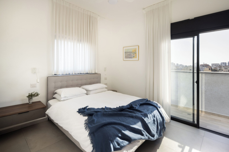 Bedroom 4, Rooftop Jacuzzi Penthouse by Sea N' Rent