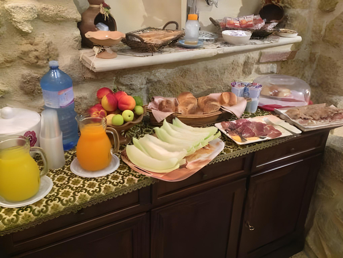 Food & Drinks 5, Proserpina, Enna