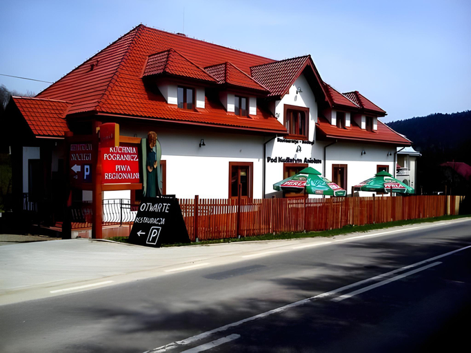 Others 5, Oberza Pod Kudlatym Aniolem, Lesko