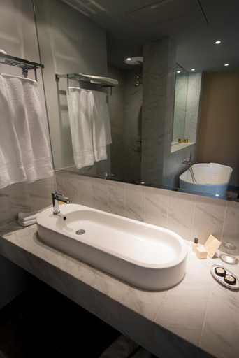Bathroom 3