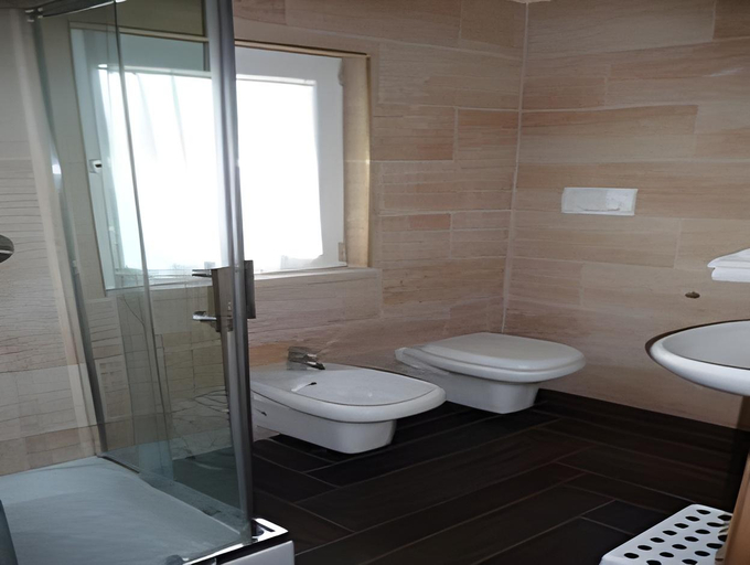 Bathroom 4, Boutique Hotel Bel Sito Wellness & Private SPA, Verona