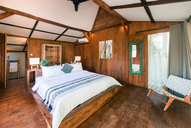 Bedroom 21