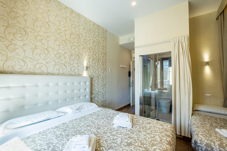 Others 3, MyTinyHome Esquilino, Rome