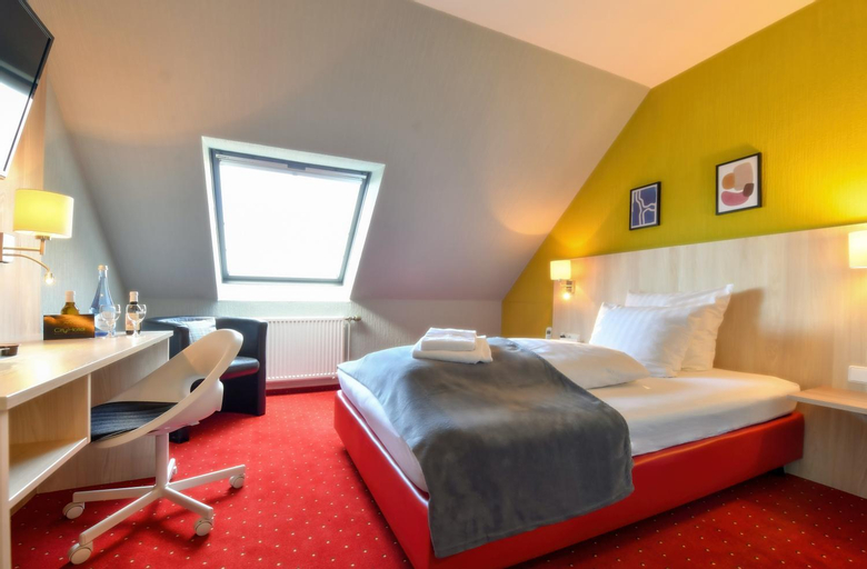 Bedroom 9