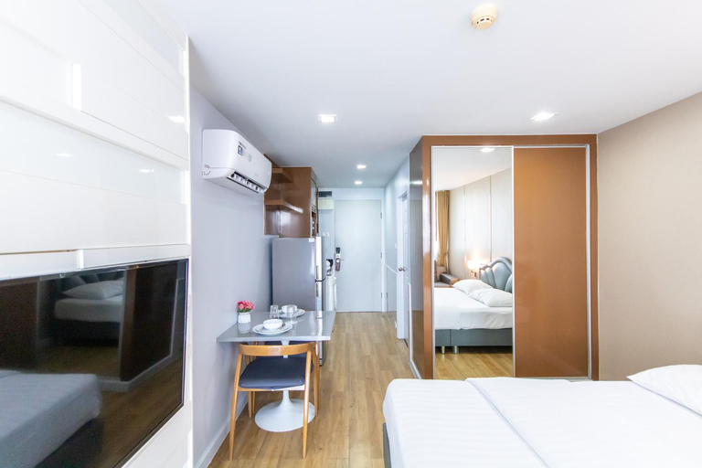 Bedroom 8