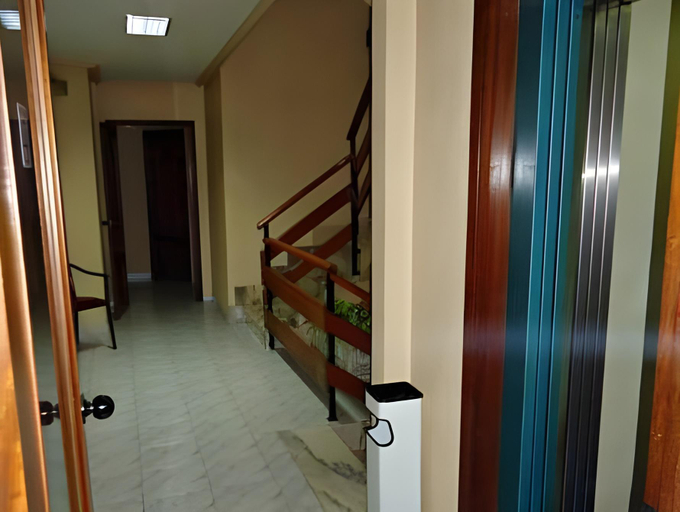 Others 5, Hotel Altiana, Ourense