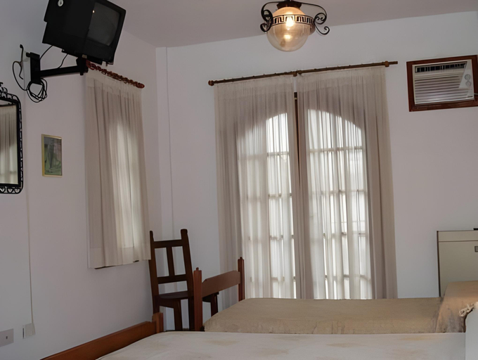 Bedroom 3, Hotel Colonial, La Costa