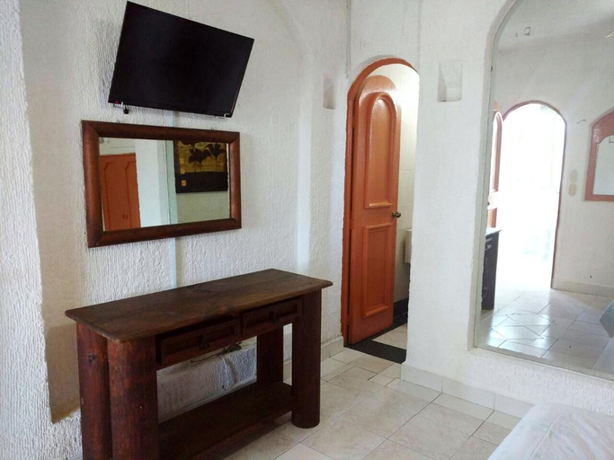 Bedroom 3, D'Cesar Hotel Acapulco, Acapulco de Juárez