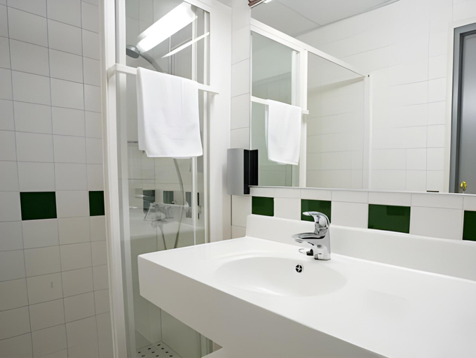 Bathroom 4, Hotel Lasaretti, Northern Ostrobothnia