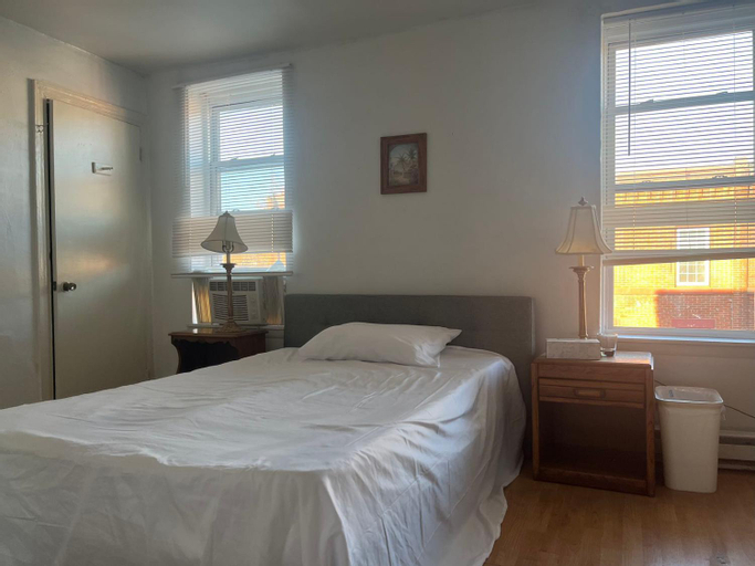 Bedroom 1, 2131, Philadelphia