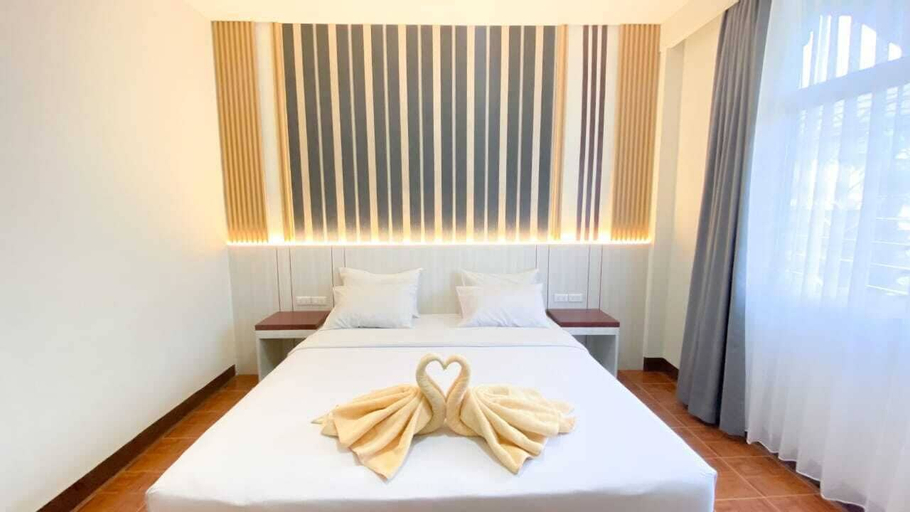 Bedroom 8