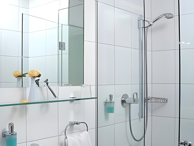 Bathroom 4, Businesshotel Valerian, Dornbirn