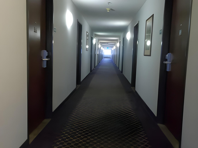 Others 5, Omak Inn, Okanogan