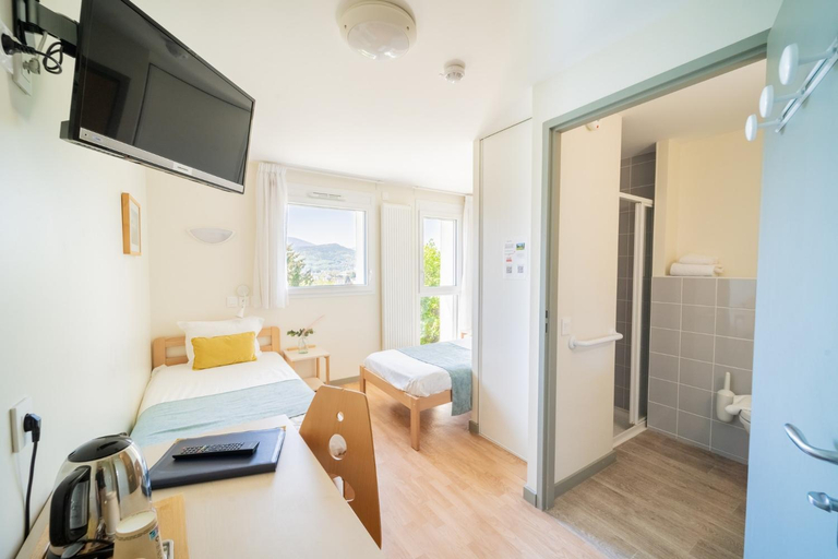 Bedroom 3, Centre Jean XXIII, Haute-Savoie