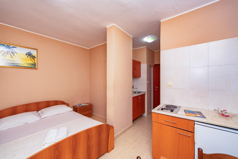Bedroom 2, Villa Glavanovic