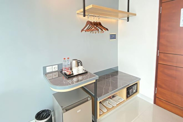 Dining Room 21