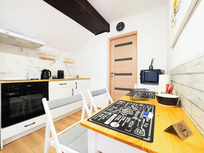Others 5, Ben Apartments, Sibiu