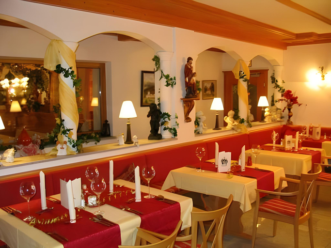 Food & Drinks 5, Landhotel GrunWies -Bonsai-Wellness Garni, Cham