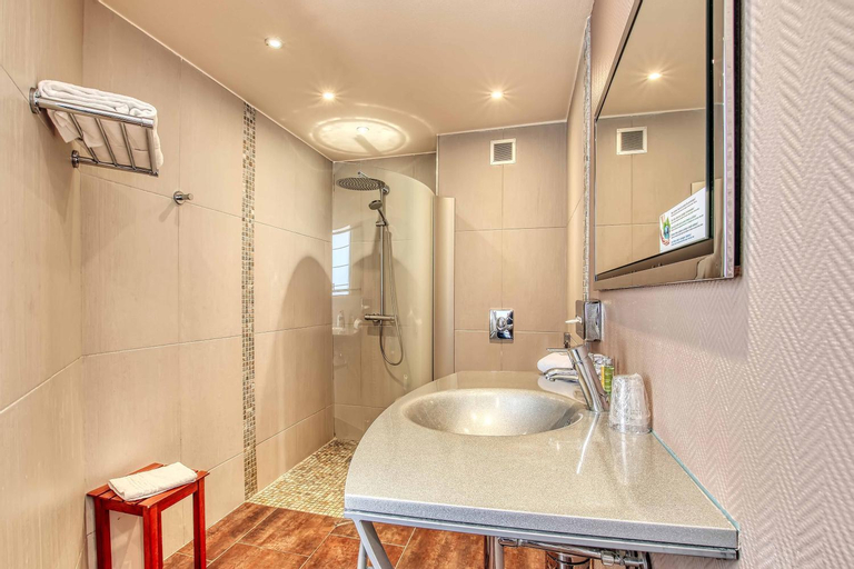 Bathroom 1