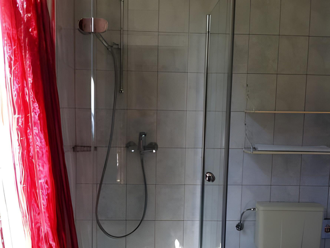 Bathroom 4, Hotel Seeufer, Plön