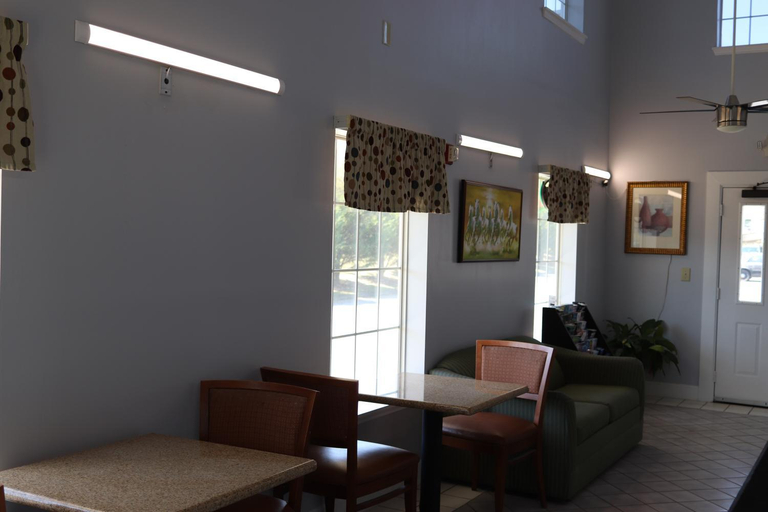 Public Area 2, Woodstream Inn Hogansville, Troup