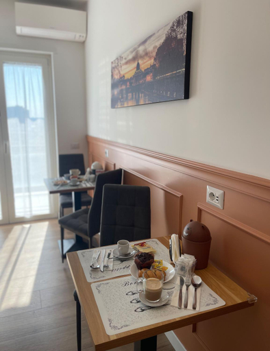Food & Drinks 3, B&B Domus Teano Luxury Rooms, Roma