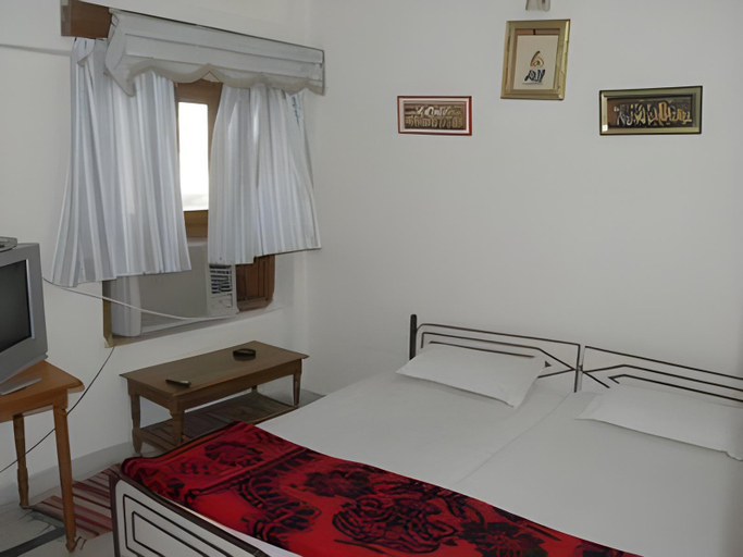 Bedroom 3, Hotel Peacock Holiday Resort, Ajmer