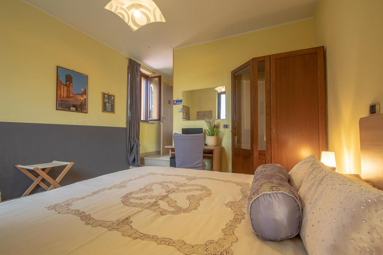 Bedroom 12