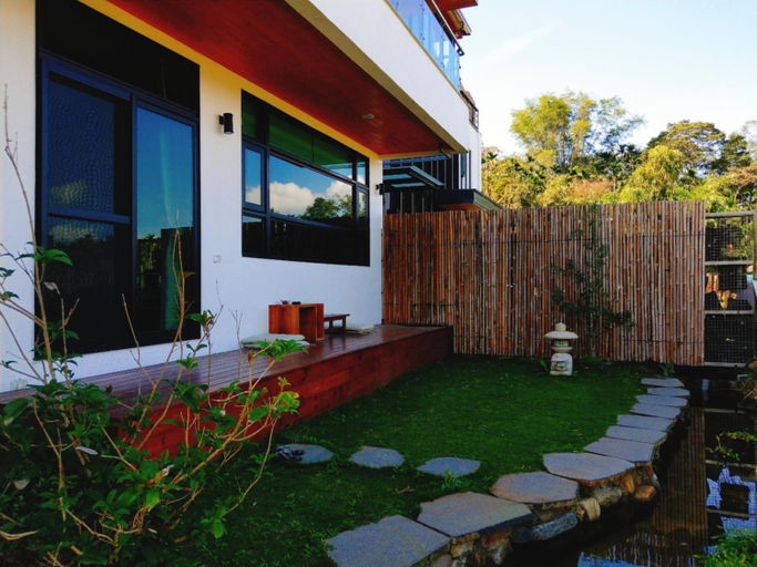 Roaming Cloud Sun Moon Lake B&B, Nantou