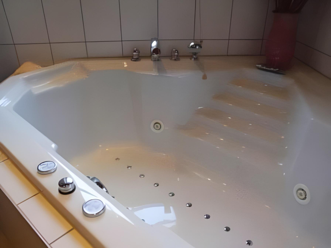 Bathroom 4, Landhotel & Restaurant Kains Hof, Saalfeld-Rudolstadt