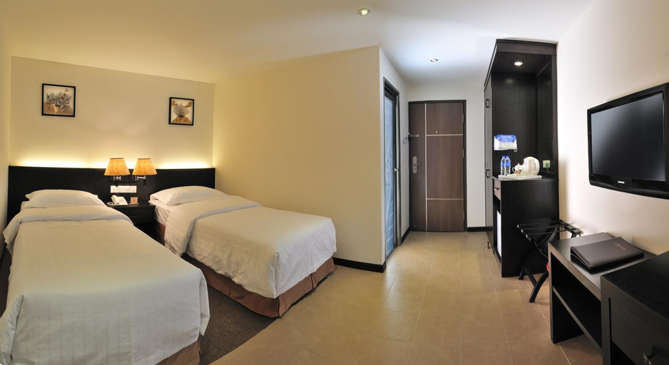 Bedroom 23