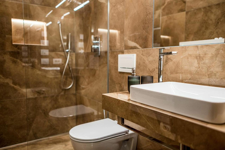 Bathroom 3, Apartments Rumanon, Bolzano