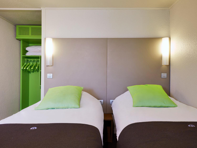Bedroom 26