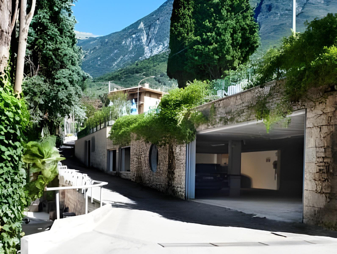 Exterior & Views 1, Beach Hotel Du Lac, Verona