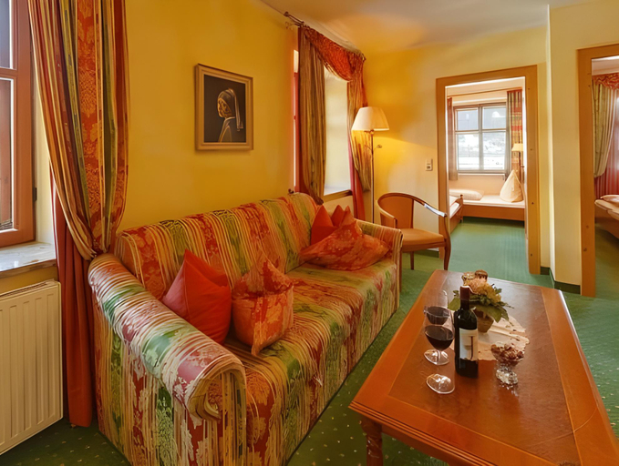 Bedroom 3, Ansitz Felsenheim, Reutte