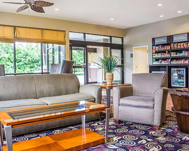Public Area 5, Holiday Inn CHESHIRE - SOUTHINGTON, Hartford