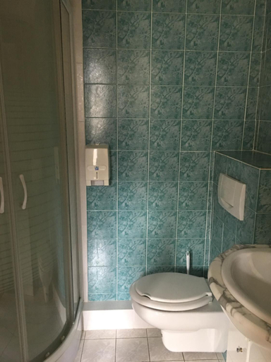 Bathroom 5, Hotel Val Du Tech, Pyrénées-Orientales