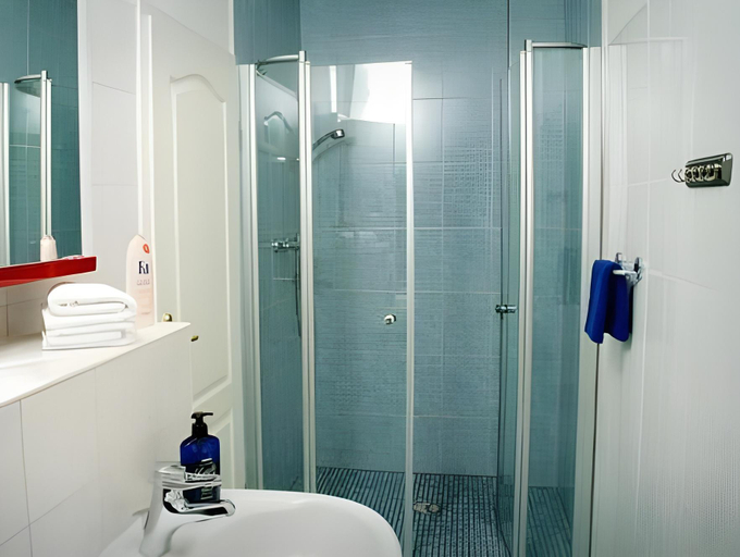Bathroom 2, Apartmenthaus Stadt Metz, Dresden